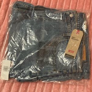 New Levi's 550 Relaxed Fit Jeans 44x34 big & Tal